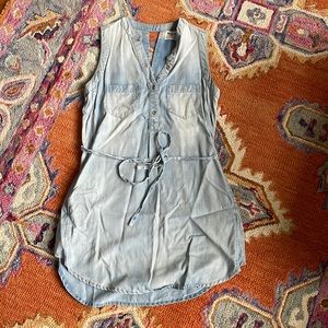 Holding horses Chambray dress with pockets